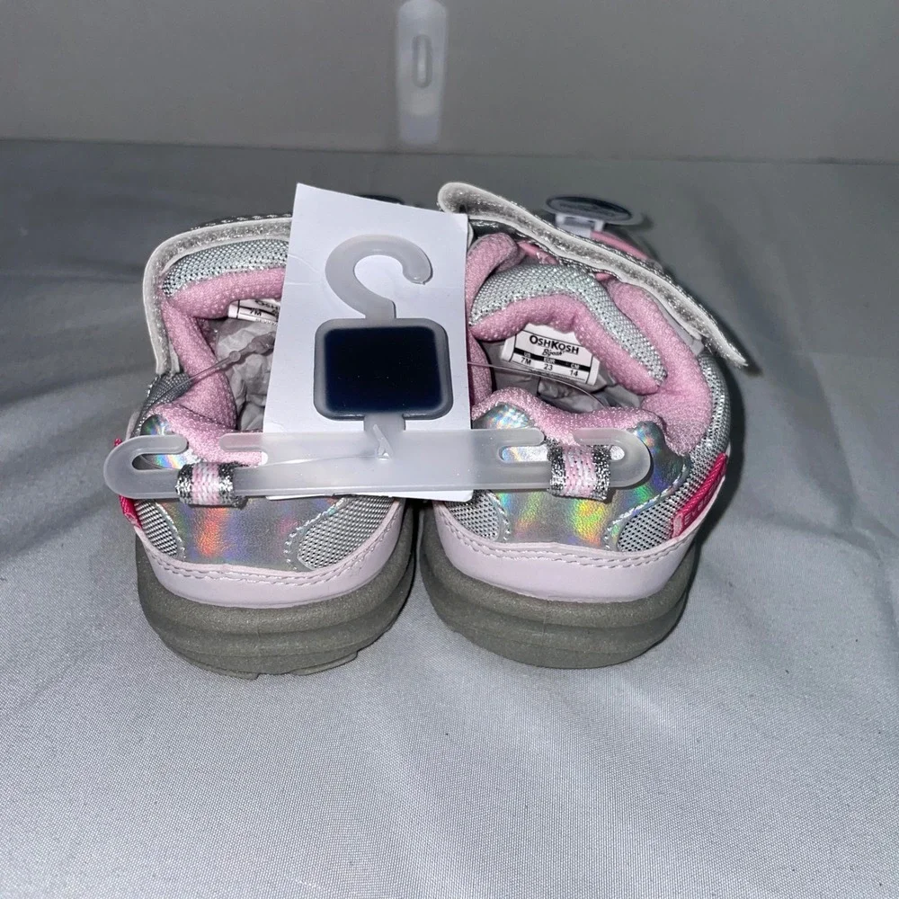 OshKosh Bgosh EverPlay Toddler Girls Grey Pink Holographic‎ Sneakers Size 7M